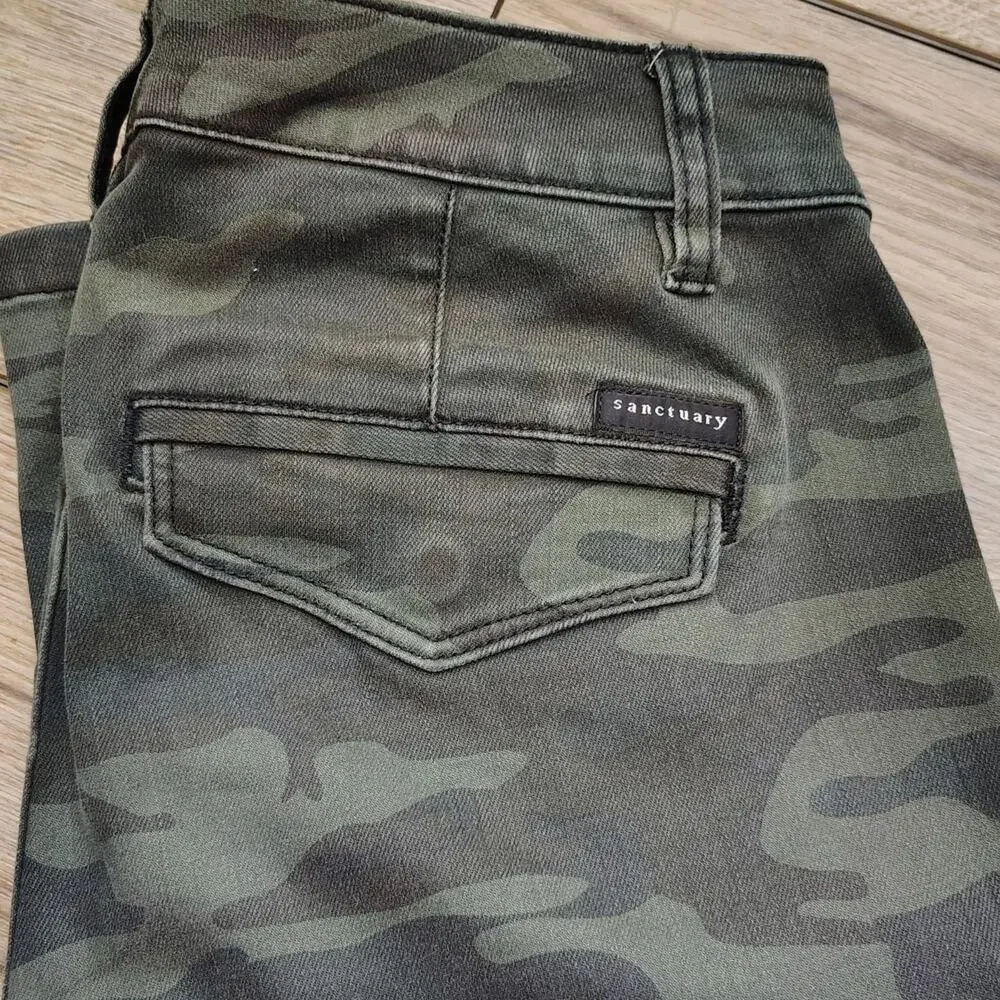 Sanctuary Standard Surplus Camo Skinny Jeans Women's 26 Military Utility Pants